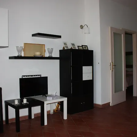 La Marchesa Nocleg ze śniadaniem 4*
