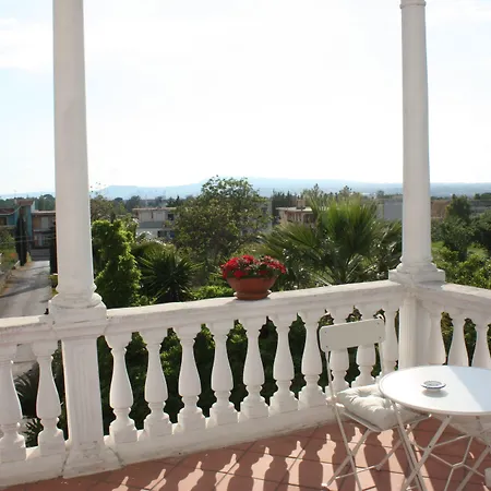 La Marchesa Bed and breakfast