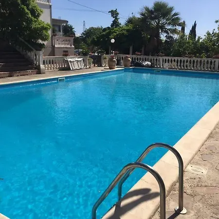 La Marchesa Bed & Breakfast 3*