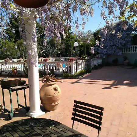 La Marchesa Bed and breakfast SantʼAnastasia